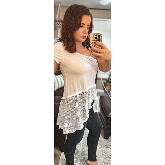 Altar’d State Top - Picture 5 of 6